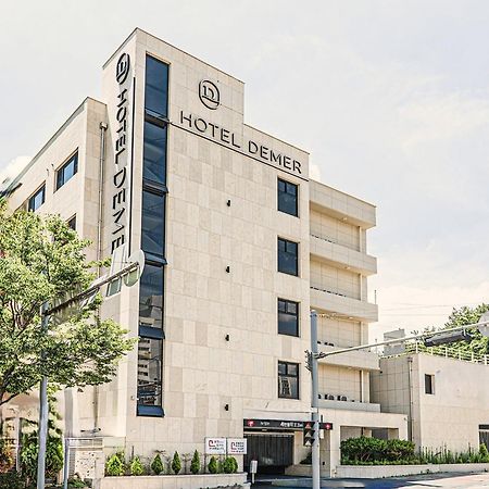 Hotel Demer מוקפו מראה חיצוני תמונה