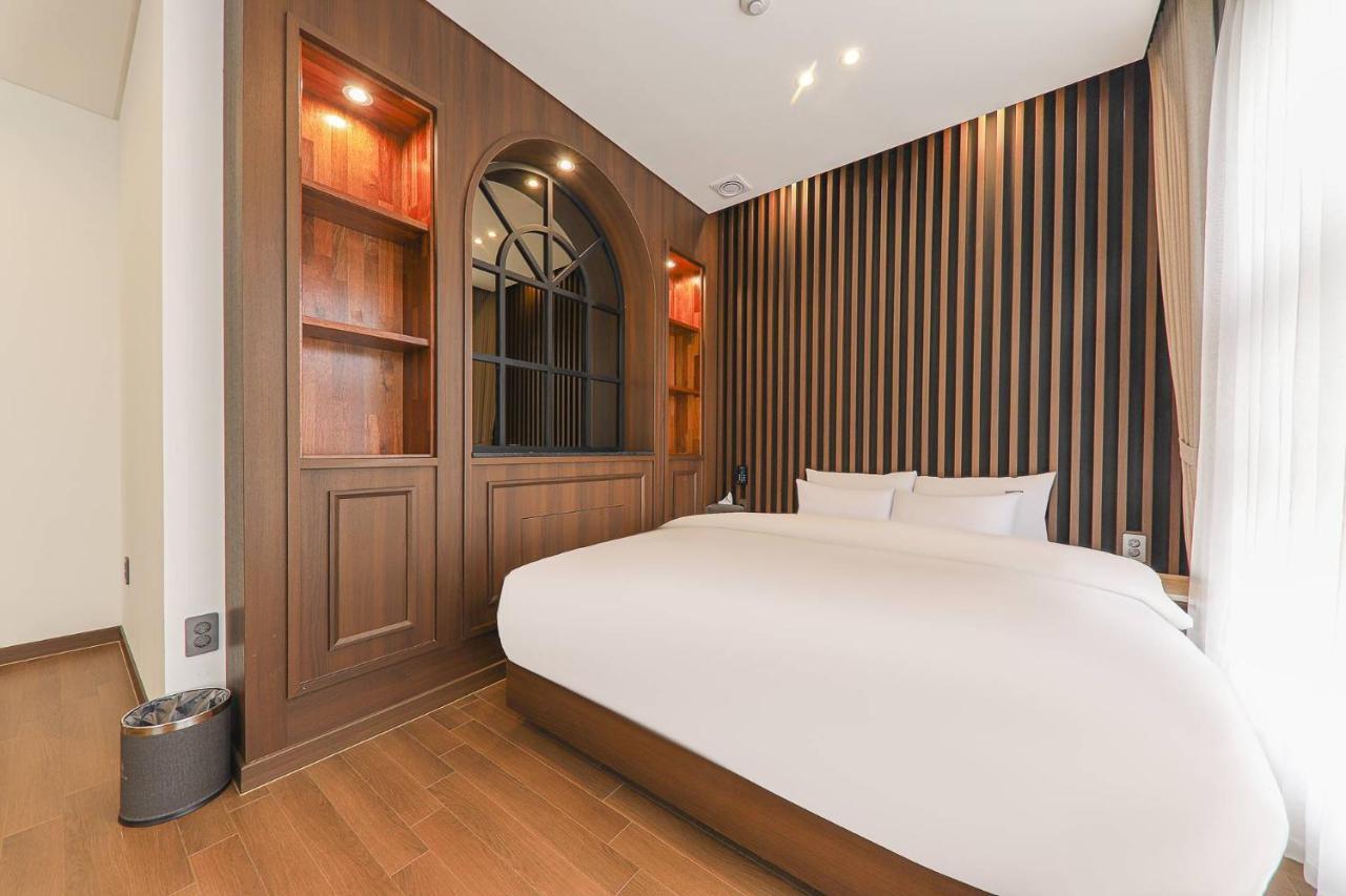 Hotel Demer מוקפו מראה חיצוני תמונה