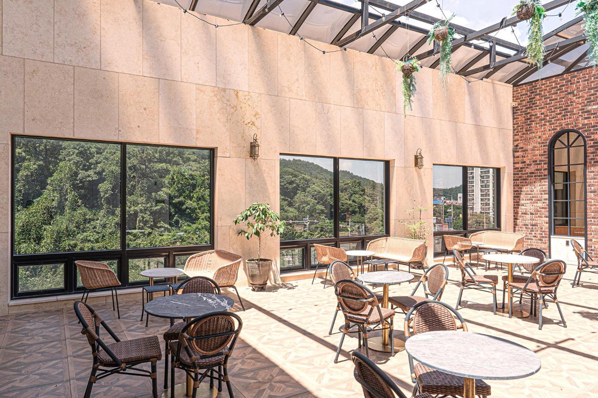 Hotel Demer מוקפו מראה חיצוני תמונה